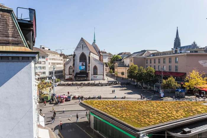 www.hotelstadthof.ch
