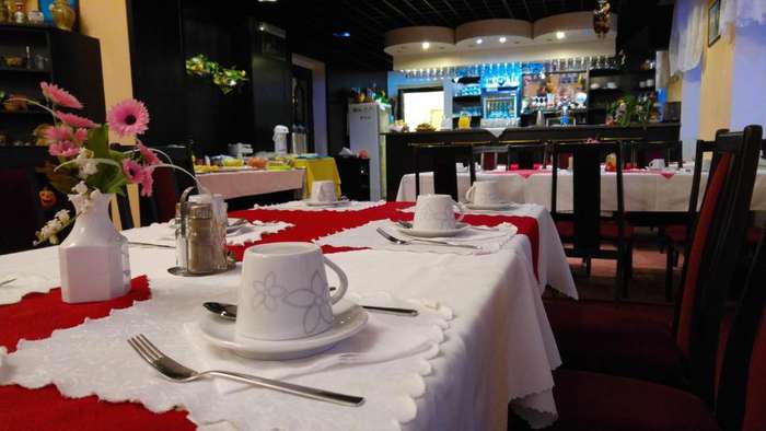 www.hotelcbr.net