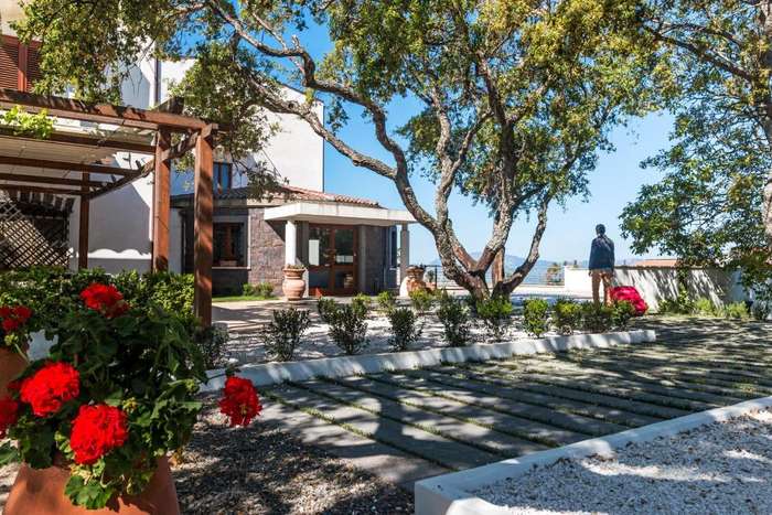 www.hotelilquerceto.it