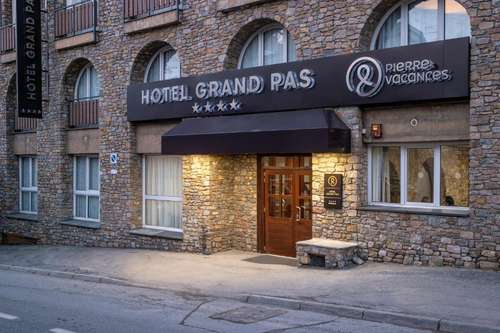 www.hotelgrandpas.com