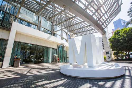 www.mediaonehotel.com
