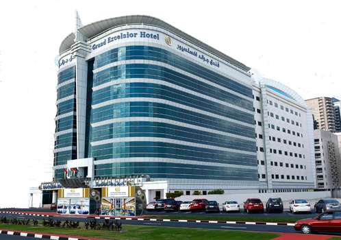 www.grandexcelsiorburdubai.com