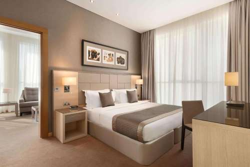 www.tryphotelauh.com