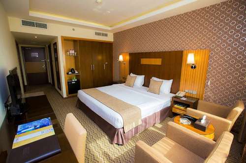 www.fortunegroupofhotels.com