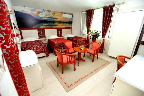 www.hotel-kaduku.com
