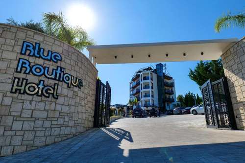 www.blueboutiquehotel.com