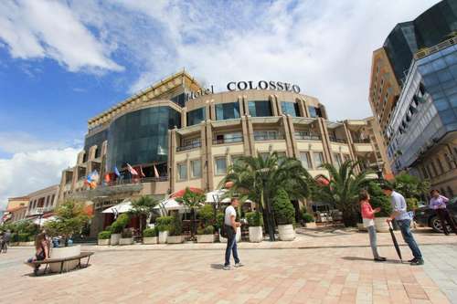 www.colosseohotel.com
