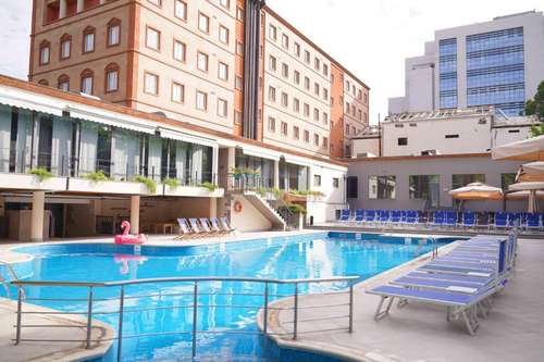 www.congresshotelyerevan.com