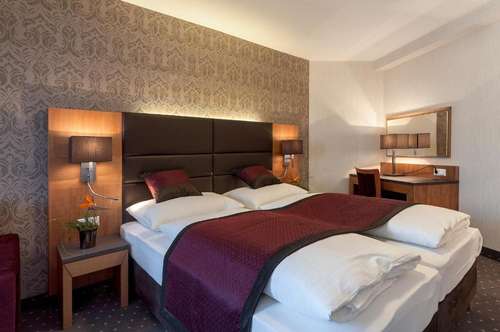 www.clubhotelcortina.com