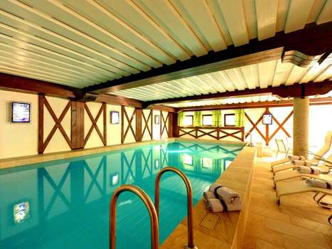 www.hotelarlberg.com