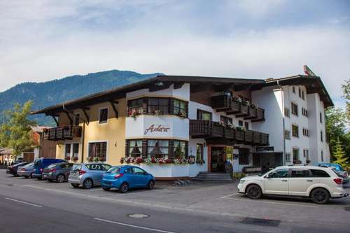 www.hotel-auderer.com