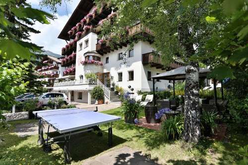 www.hotel-silvretta.com