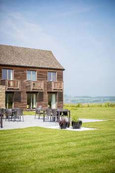 www.aubergedesblancscailloux.com