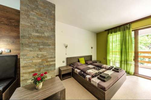www.hotel-bohema.com