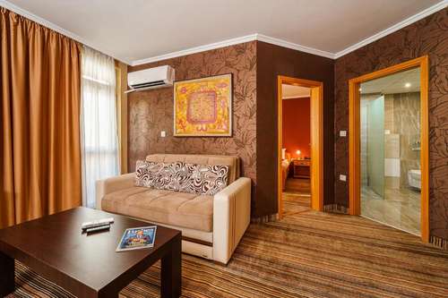 www.hotelavion.info