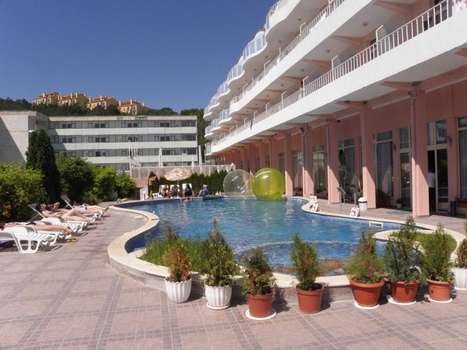 www.hotel-fregata.com