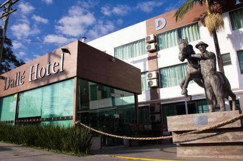 www.dallehotel.com.br