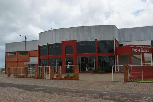 www.hotelpedramoura.com.br