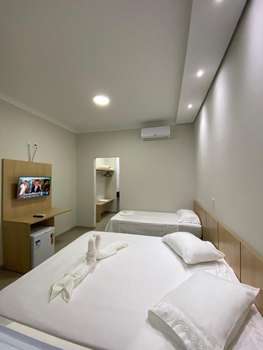 www.hotellabello.com.br