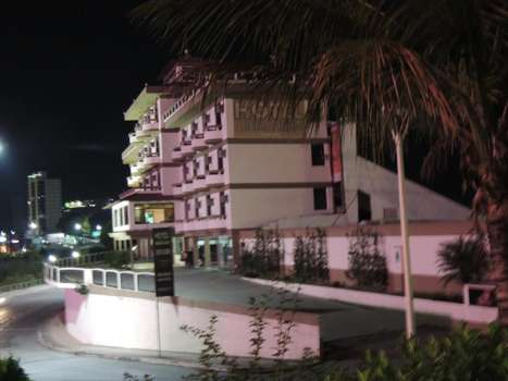 www.hotelbeirariobrusque.com.br