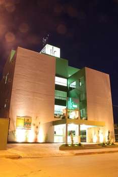 www.hchotelparaopeba.com.br