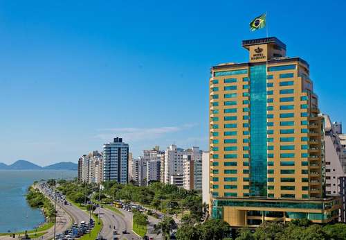 www.majesticpalace.com.br