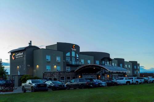 www.comfortinnmedicinehat.com