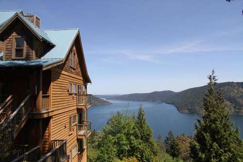 www.moonwaterlodge.com