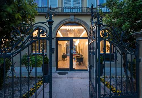 www.hotelyverdon.ch