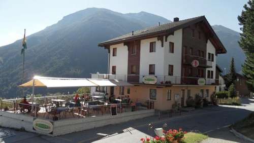 www.hotel-emshorn.ch