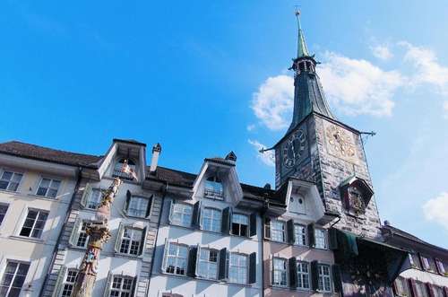 www.roterturm.ch