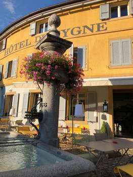 www.cygne-bevaix.ch