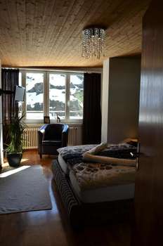 www.hotelbadus.ch