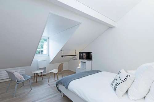 www.hoteldom.ch