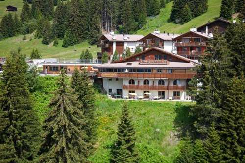 www.sporthoteltanne.ch