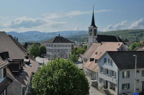 www.roeschenzerhof.ch