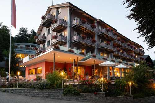 www.parkhotelschoenegg.ch