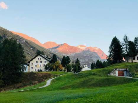 www.hotel-sonne-fex.ch