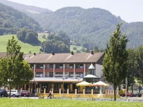 www.parkhotel-wangs.ch