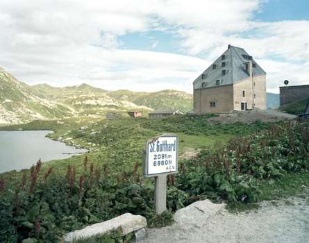 www.passosangottardo.ch