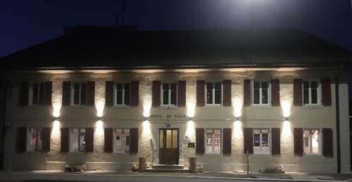 www.hoteldeville-suisse.ch