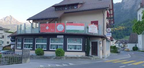 www.ochsenniederurnen.ch