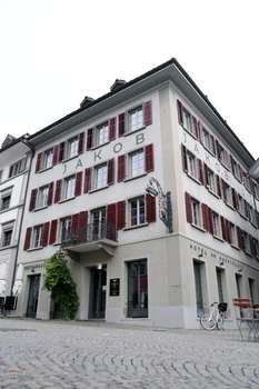 www.jakob-rapperswil.ch