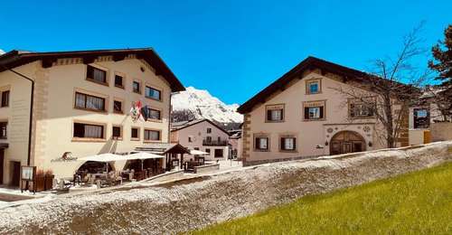 www.hotelalbana.ch