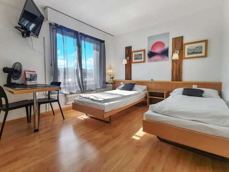 www.hoteldesalpesbulle.ch