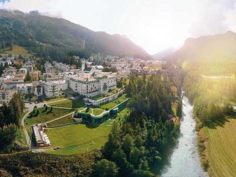 www.kronenhof.com