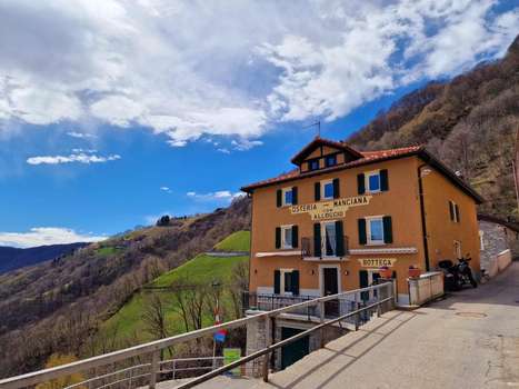 www.osteria-manciana.ch
