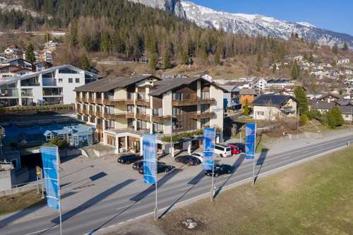 www.alpenhotel-flims.com