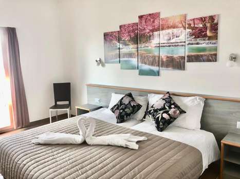 www.hotelmontaldi.ch