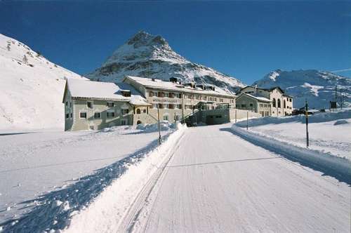 www.berninahaus.ch